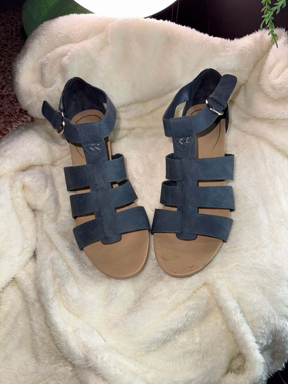 Dr. Scholl's Women's Bailey Blue Reptile Print Strappy Wedge Sandals